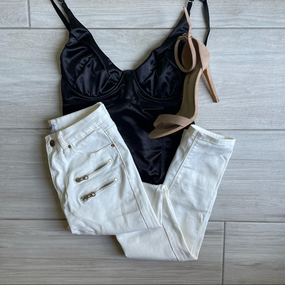High-waisted white skinny stretch jeans SZ 6